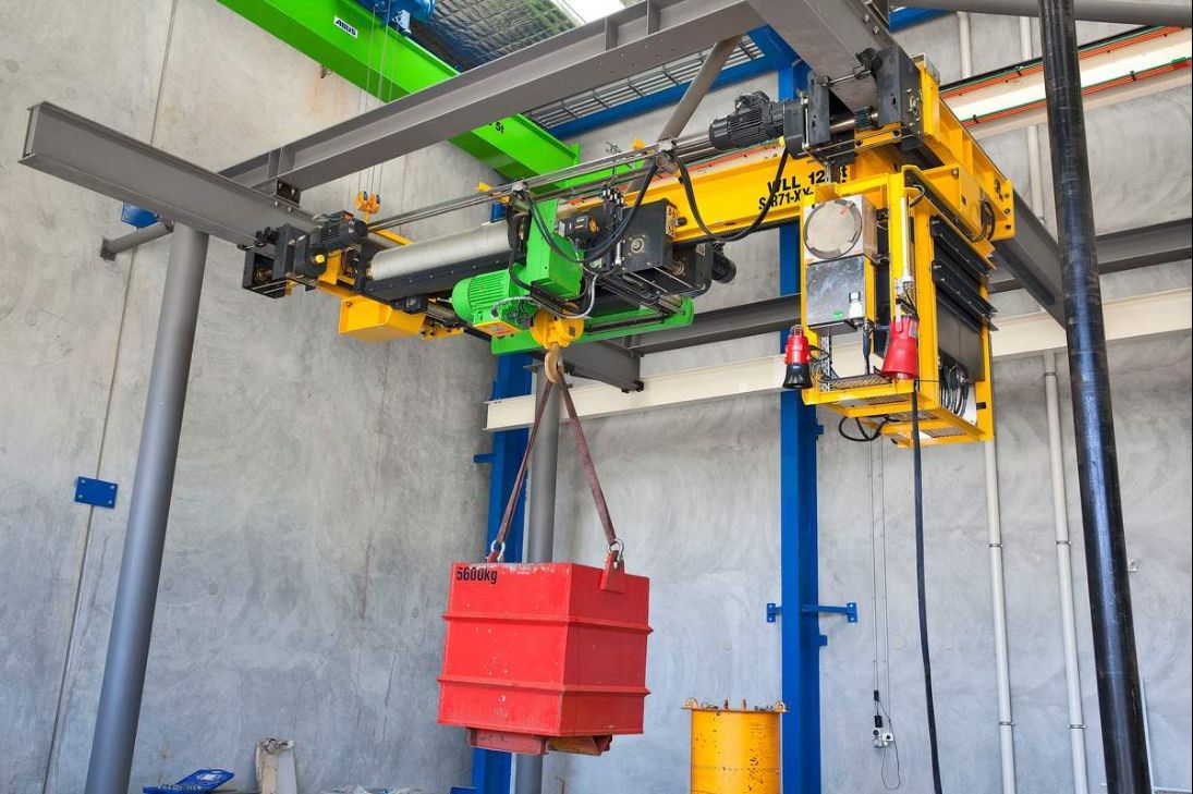 12.5t FPSO Crane under load testing 12.5t FPSO Crane under load testing